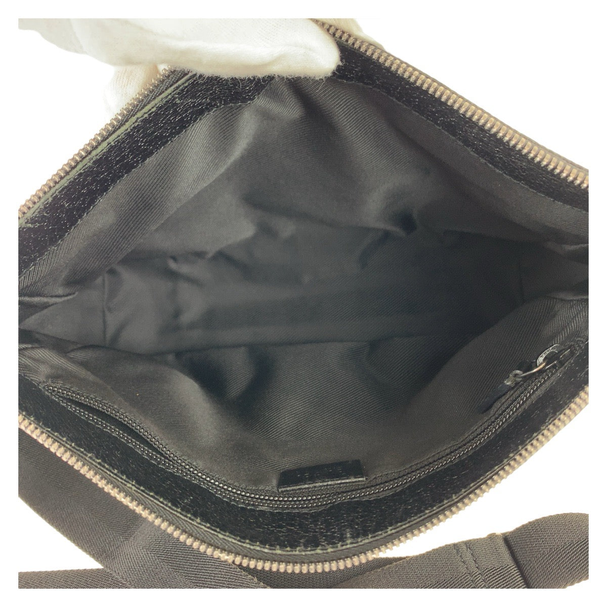 Luxury Gucci Trending 2025 GG Canvas Leather Messenger Bag Black