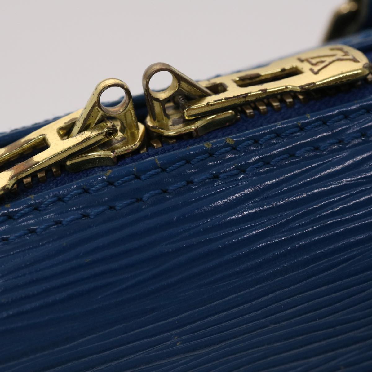 LOUIS VUITTON Epi Alma Hand Bag Toledo Blue M52145 LV 41075