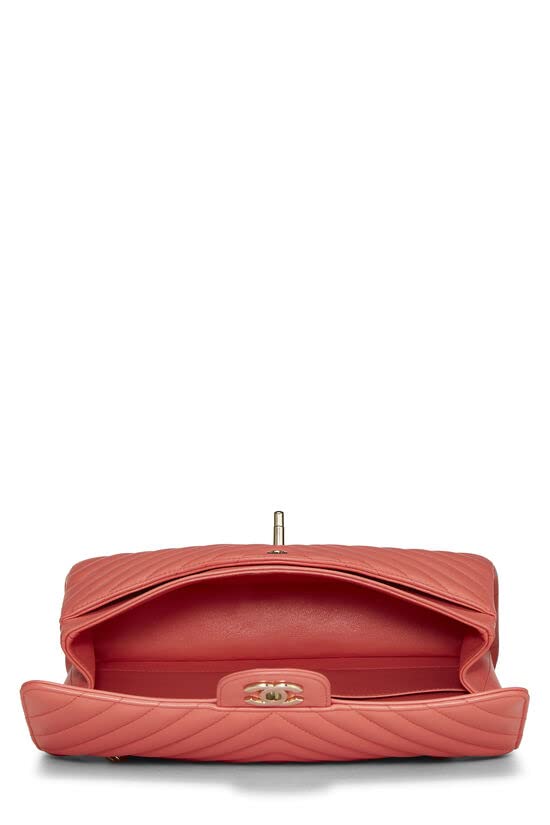 CHANEL,  Pink Chevron Lambskin Classic Double Flap Medium, Pink