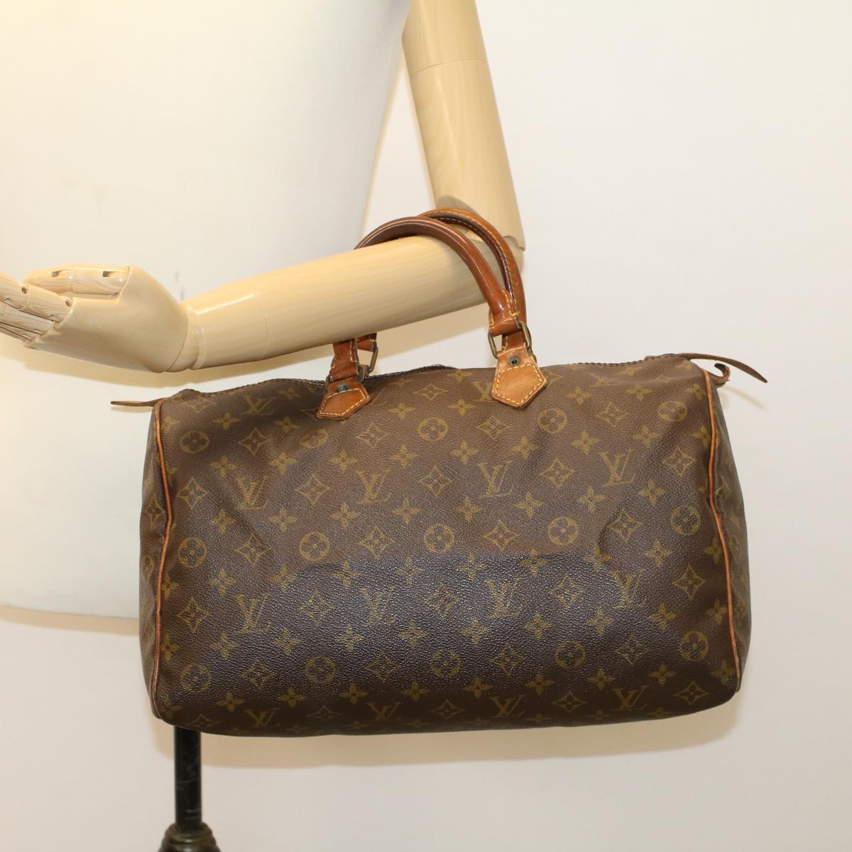 LOUIS VUITTON Monogram Speedy 35 Hand Bag M41524 LV 42000