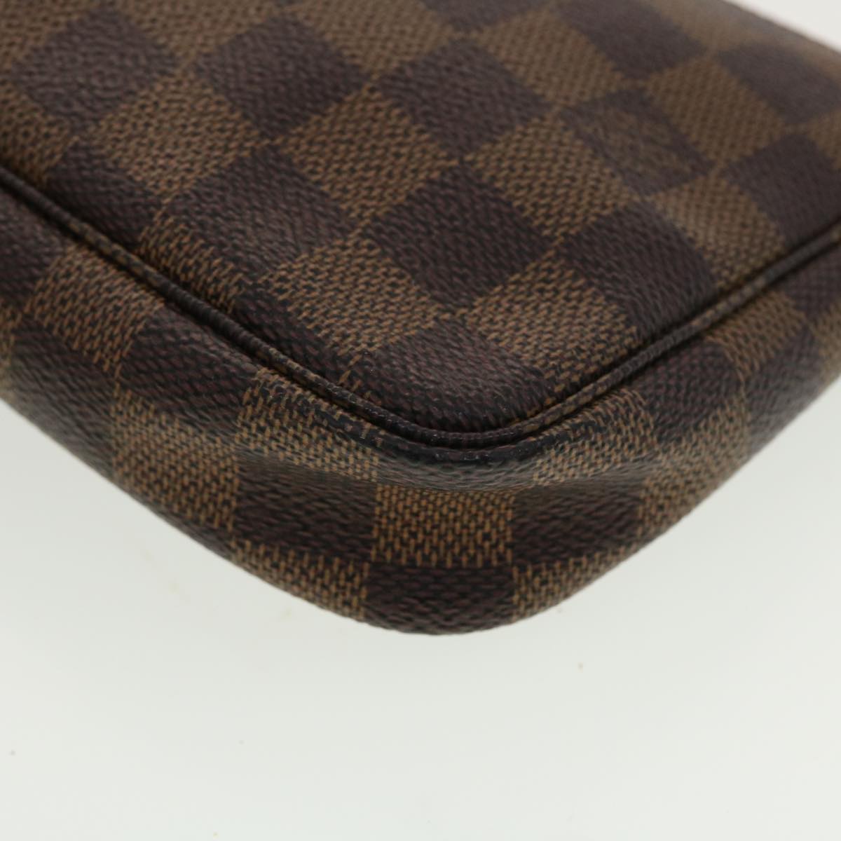 LOUIS VUITTON Damier Ebene Pochette Accessoires Pouch N41206 LV 42572