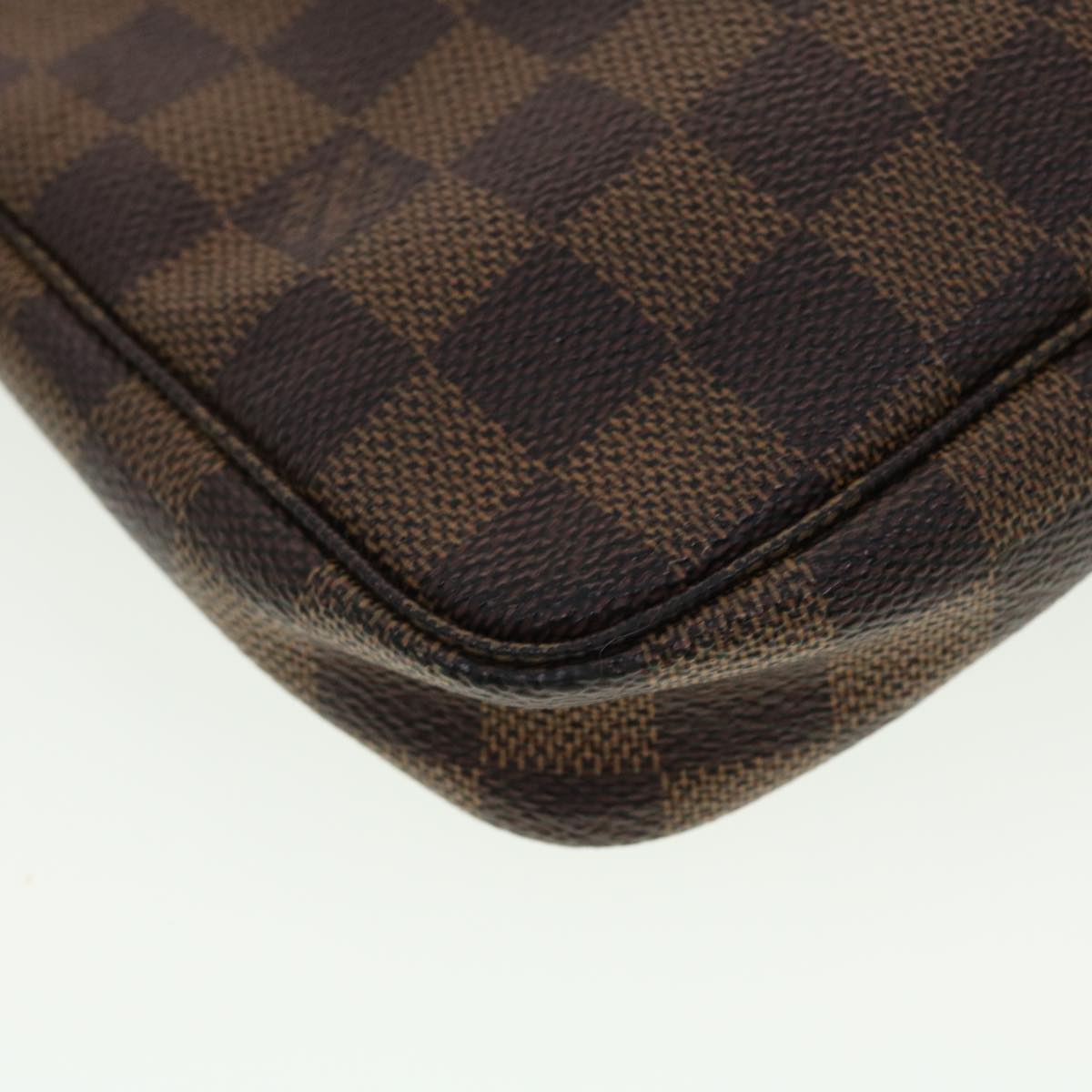 LOUIS VUITTON Damier Ebene Pochette Accessoires Pouch N41206 LV 42572