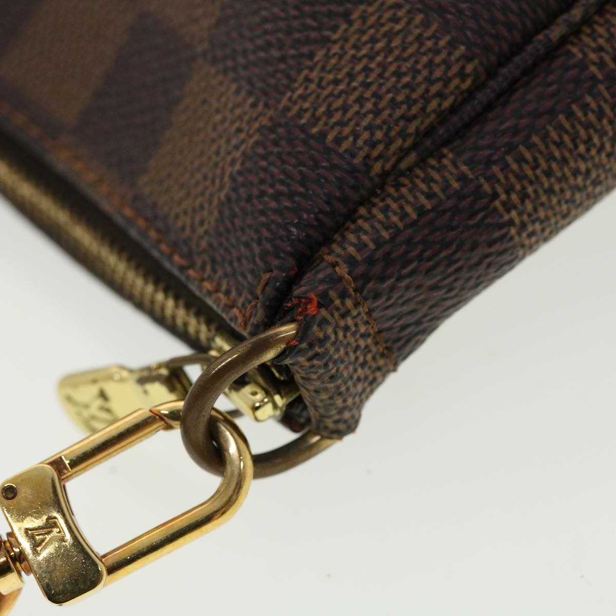 LOUIS VUITTON Damier Ebene Pochette Accessoires Pouch N41206 LV 42572