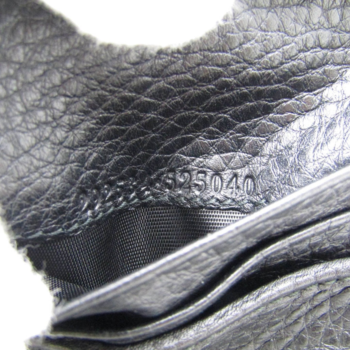 Gucci --  Leather Wallet  ()