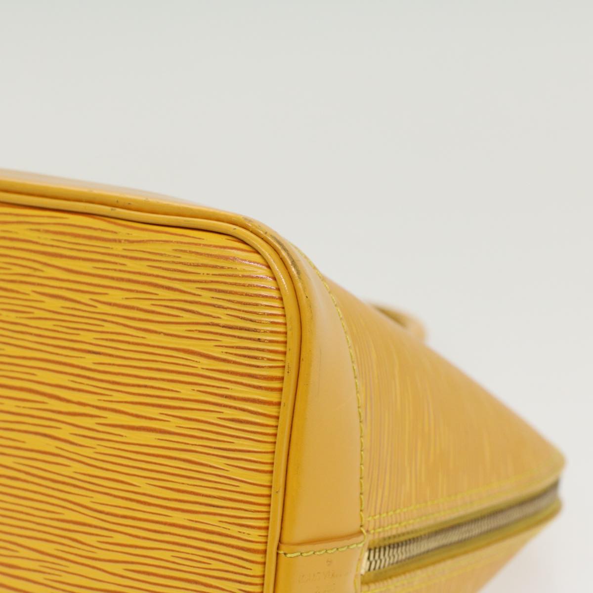 LOUIS VUITTON Epi Alma Hand Bag Tassili Yellow M52149 LV 43531