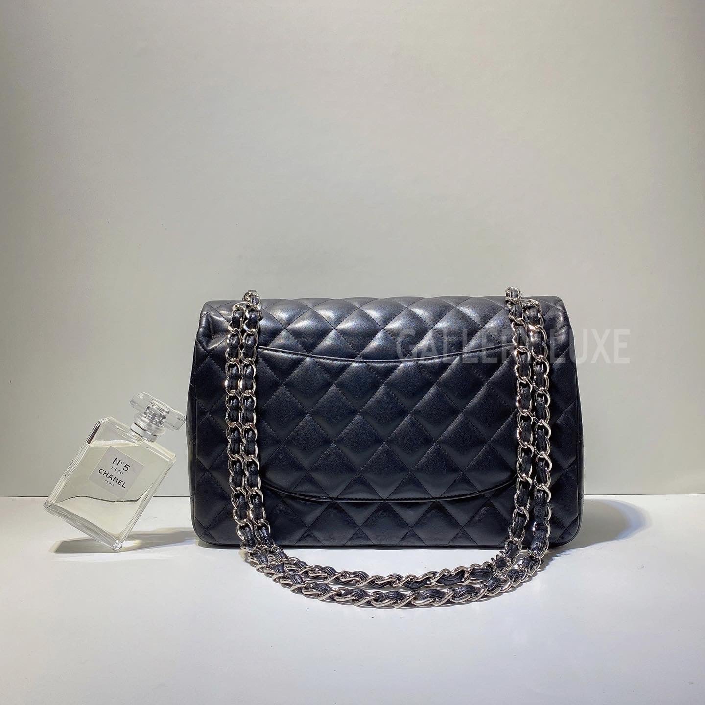 No.001204-Chanel Lambskin Classic Jumbo Flap Bag