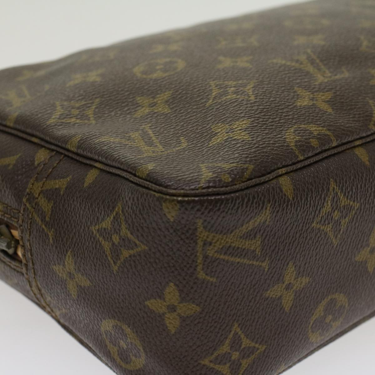LOUIS VUITTON Monogram Trousse Toilette 28 Clutch Bag M47522 LV 43835