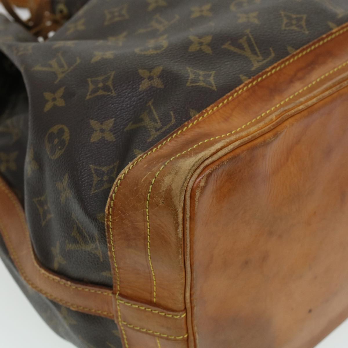 LOUIS VUITTON Monogram Noe Shoulder Bag M42224 LV 43853