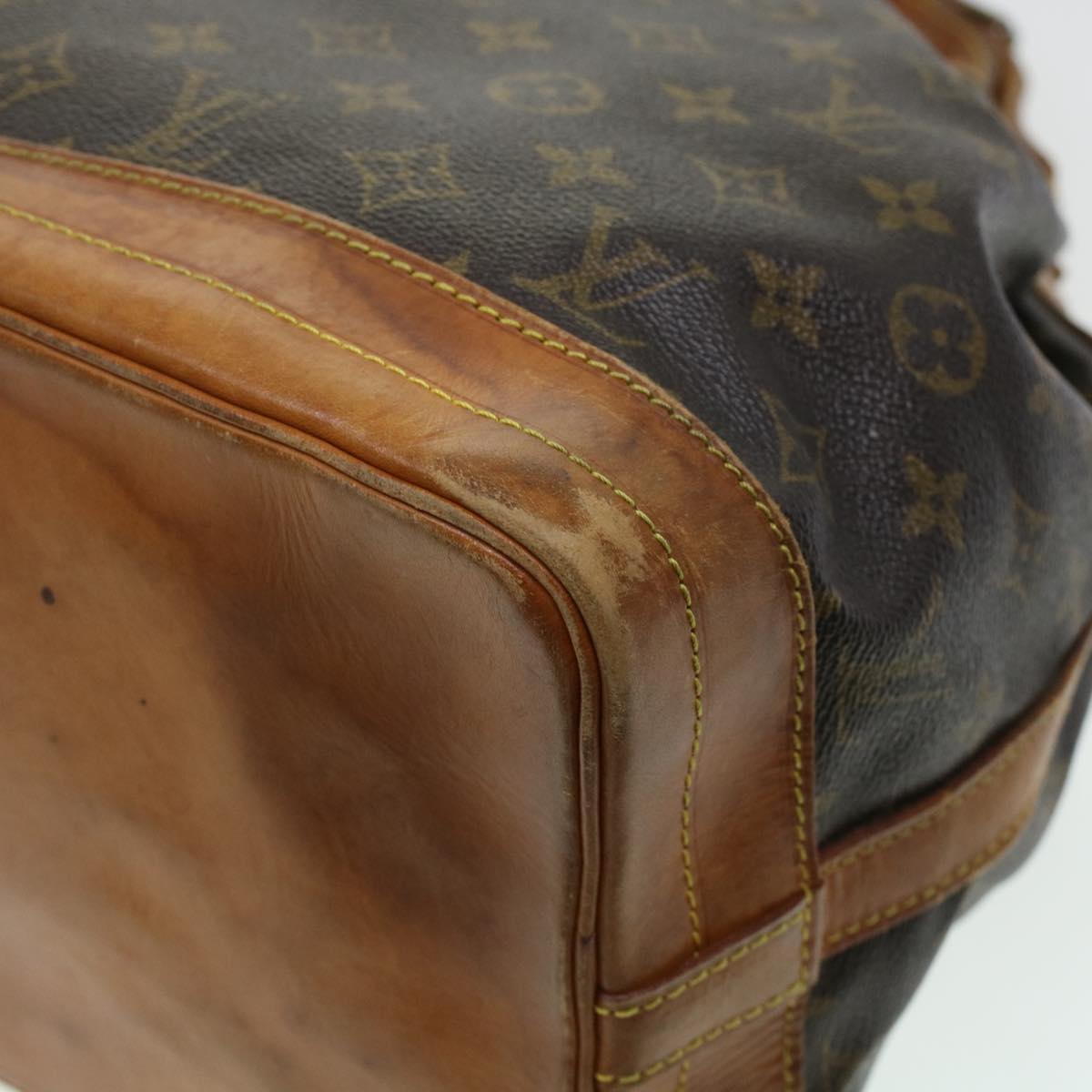 LOUIS VUITTON Monogram Noe Shoulder Bag M42224 LV 43853