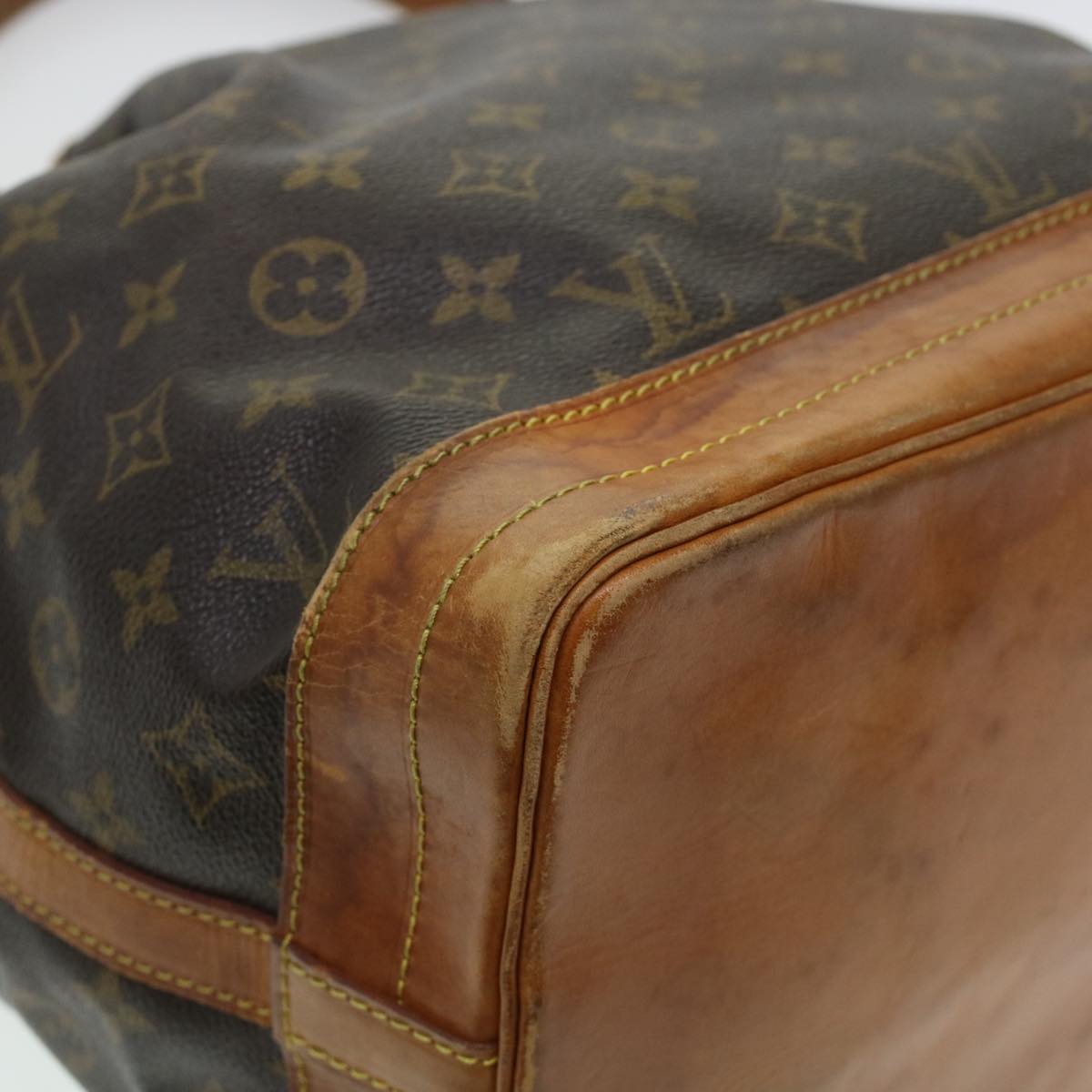LOUIS VUITTON Monogram Noe Shoulder Bag M42224 LV 43853