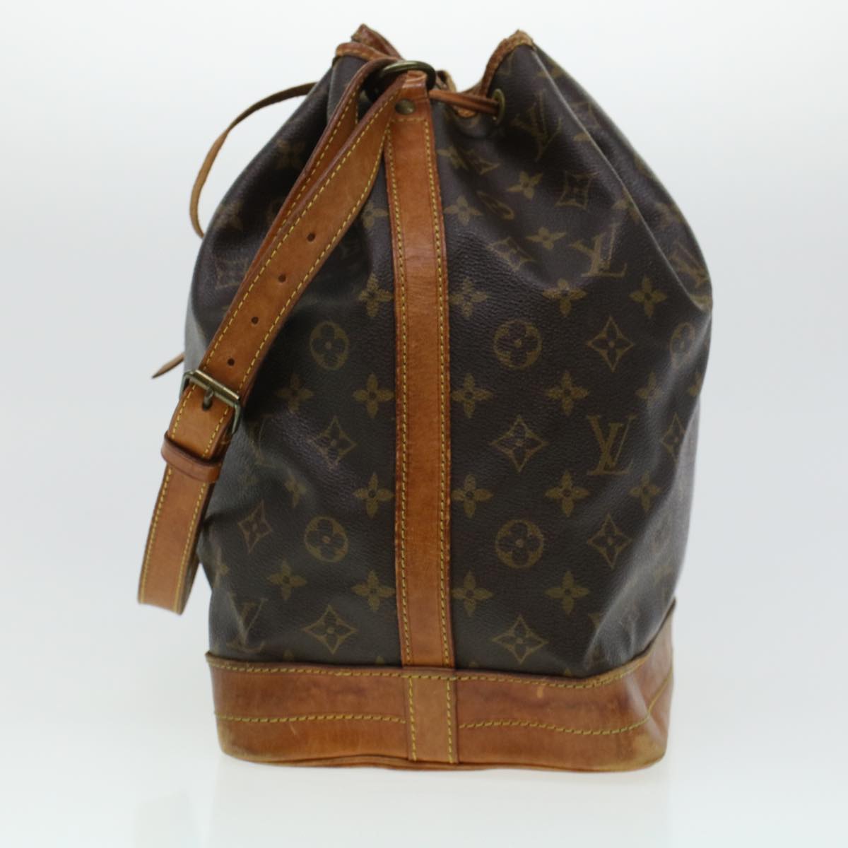 LOUIS VUITTON Monogram Noe Shoulder Bag M42224 LV 43853