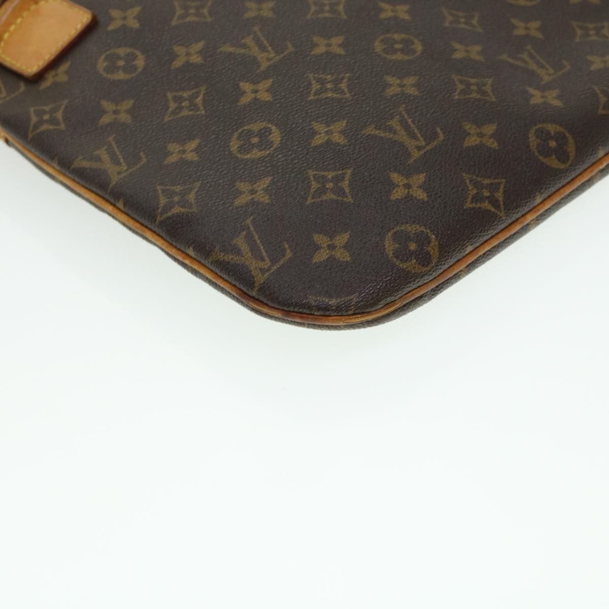 LOUIS VUITTON Monogram Pochette Bosphore Shoulder Bag M40044 LV 43892