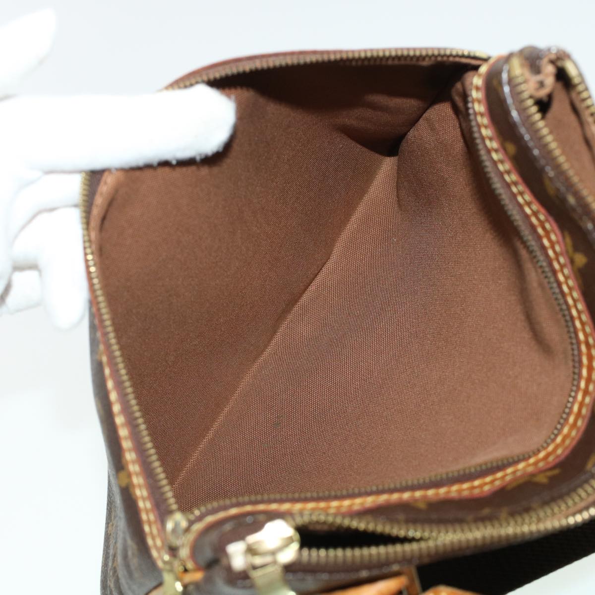 LOUIS VUITTON Monogram Pochette Bosphore Shoulder Bag M40044 LV 43892
