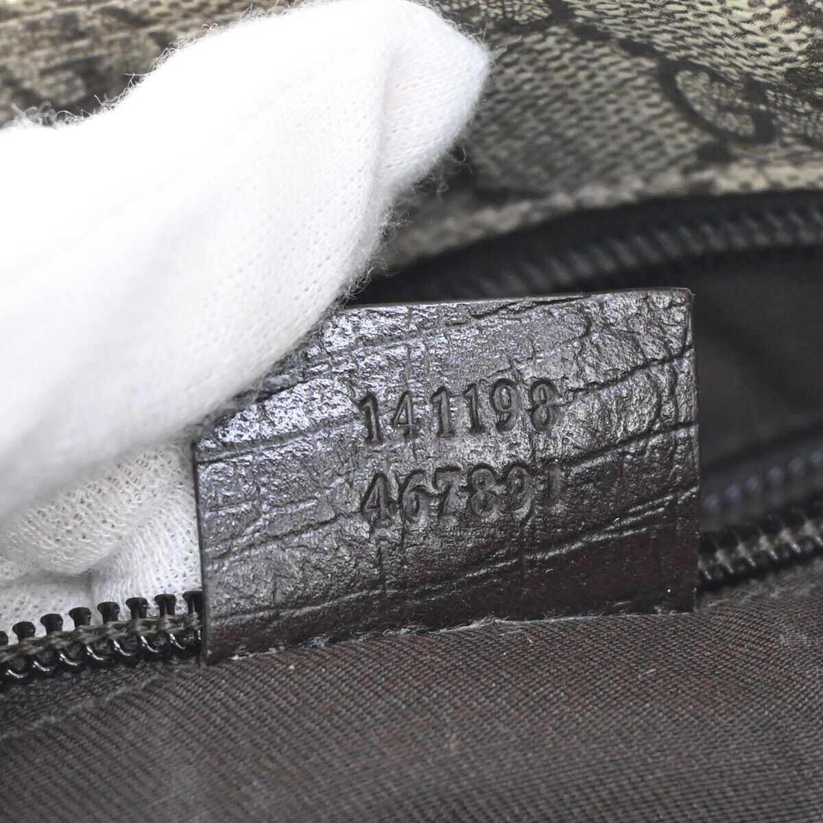 Luxury Gucci Trending 2025 Gg Canvas  Canvas Shoulder Bag ()