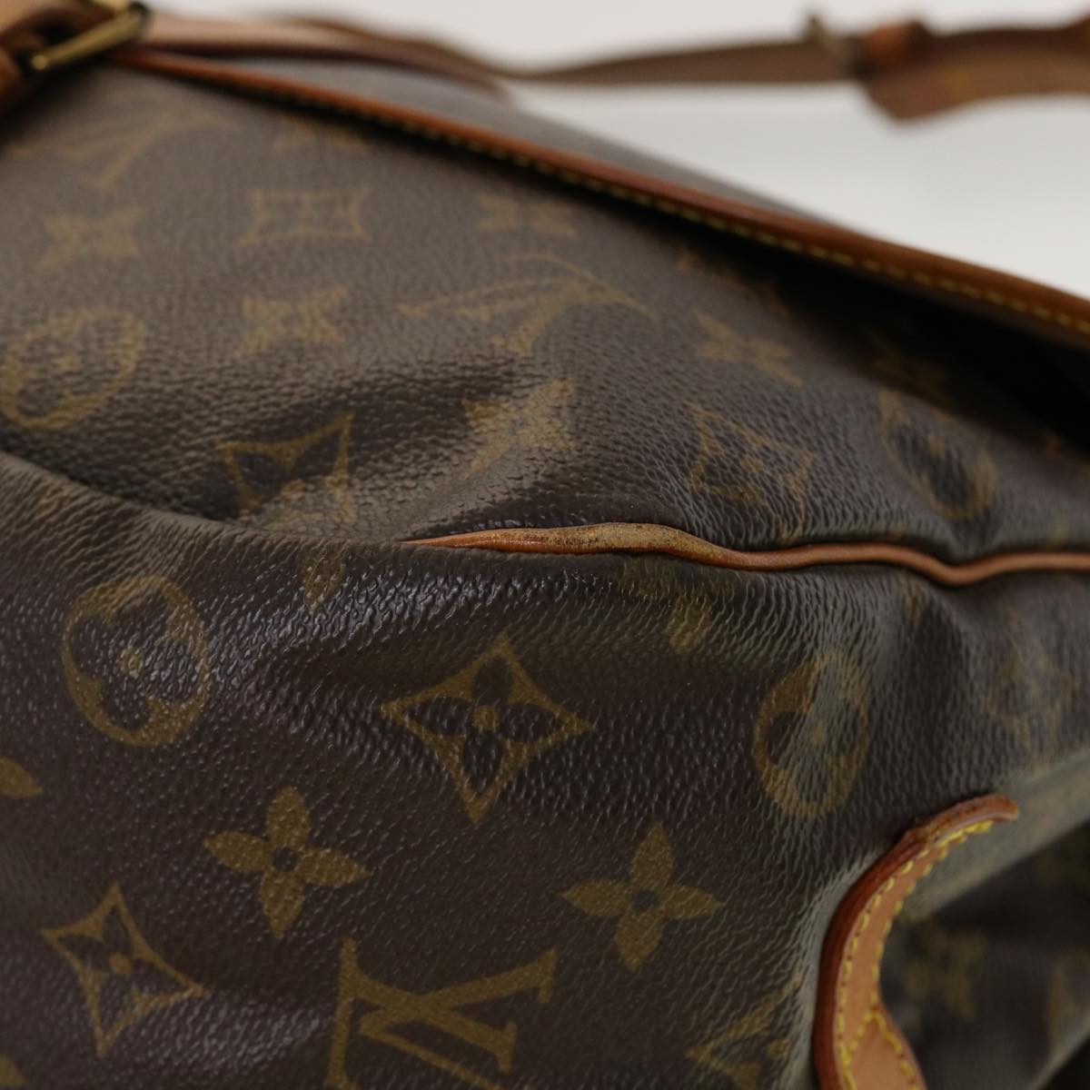 LOUIS VUITTON Monogram Saumur 35 Shoulder Bag M42254 LV 43922