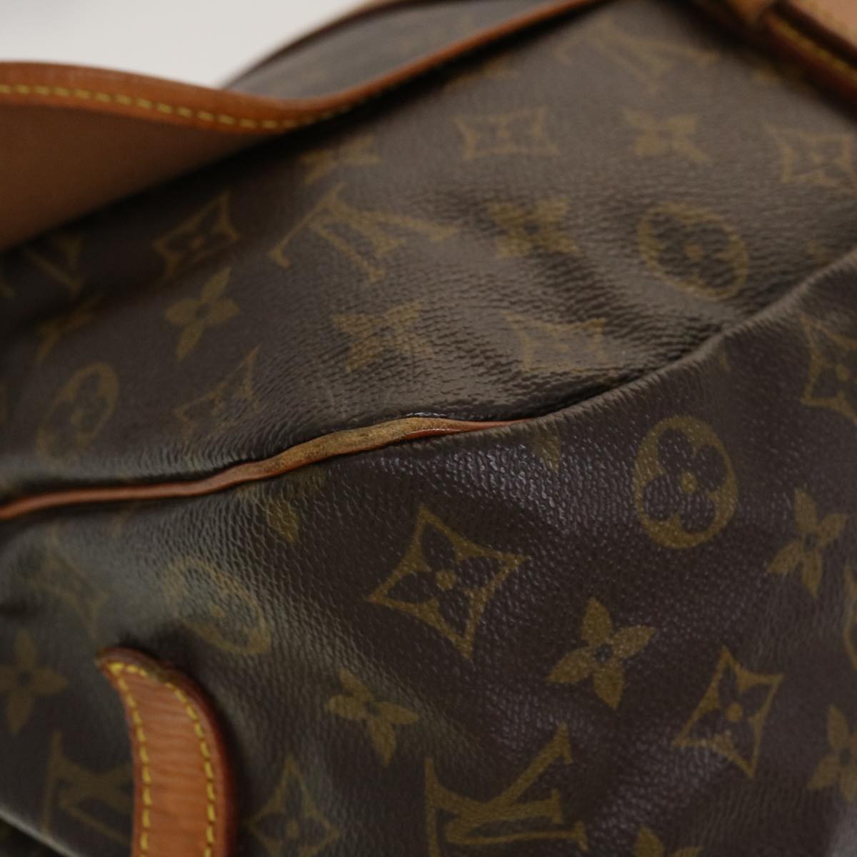 LOUIS VUITTON Monogram Saumur 35 Shoulder Bag M42254 LV 43922