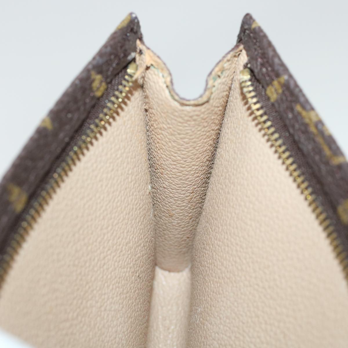 LOUIS VUITTON Monogram Bucket PM Pouch Accessory Pouch LV 43992