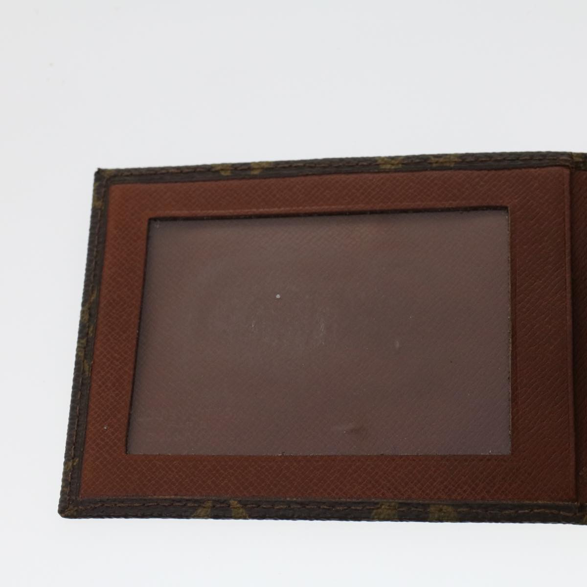 LOUIS VUITTON Monogram Passport Case LV 44077