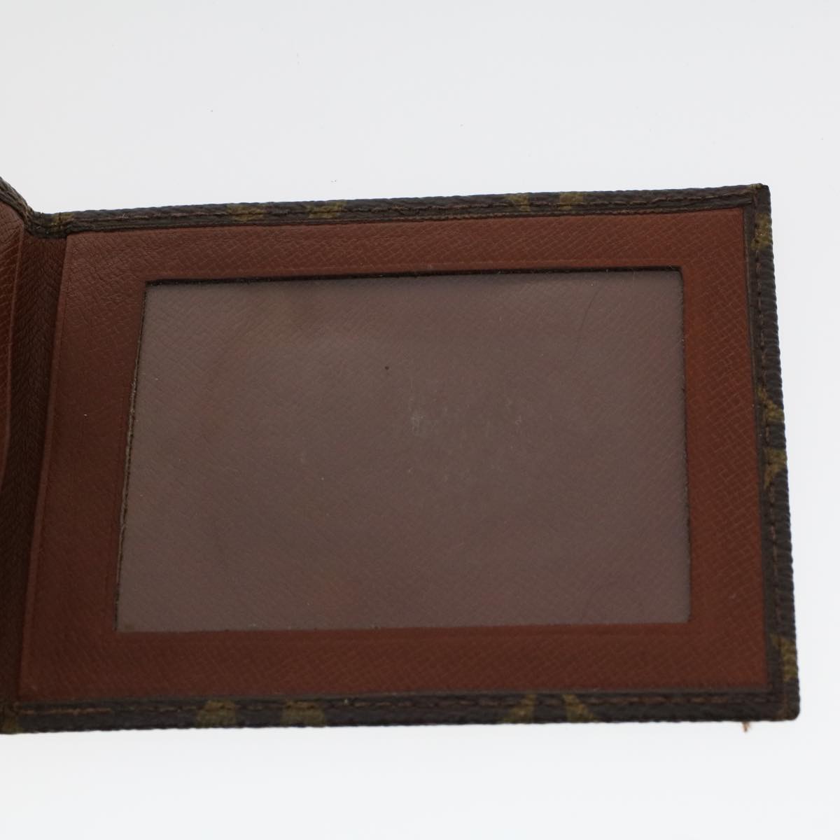 LOUIS VUITTON Monogram Passport Case LV 44077