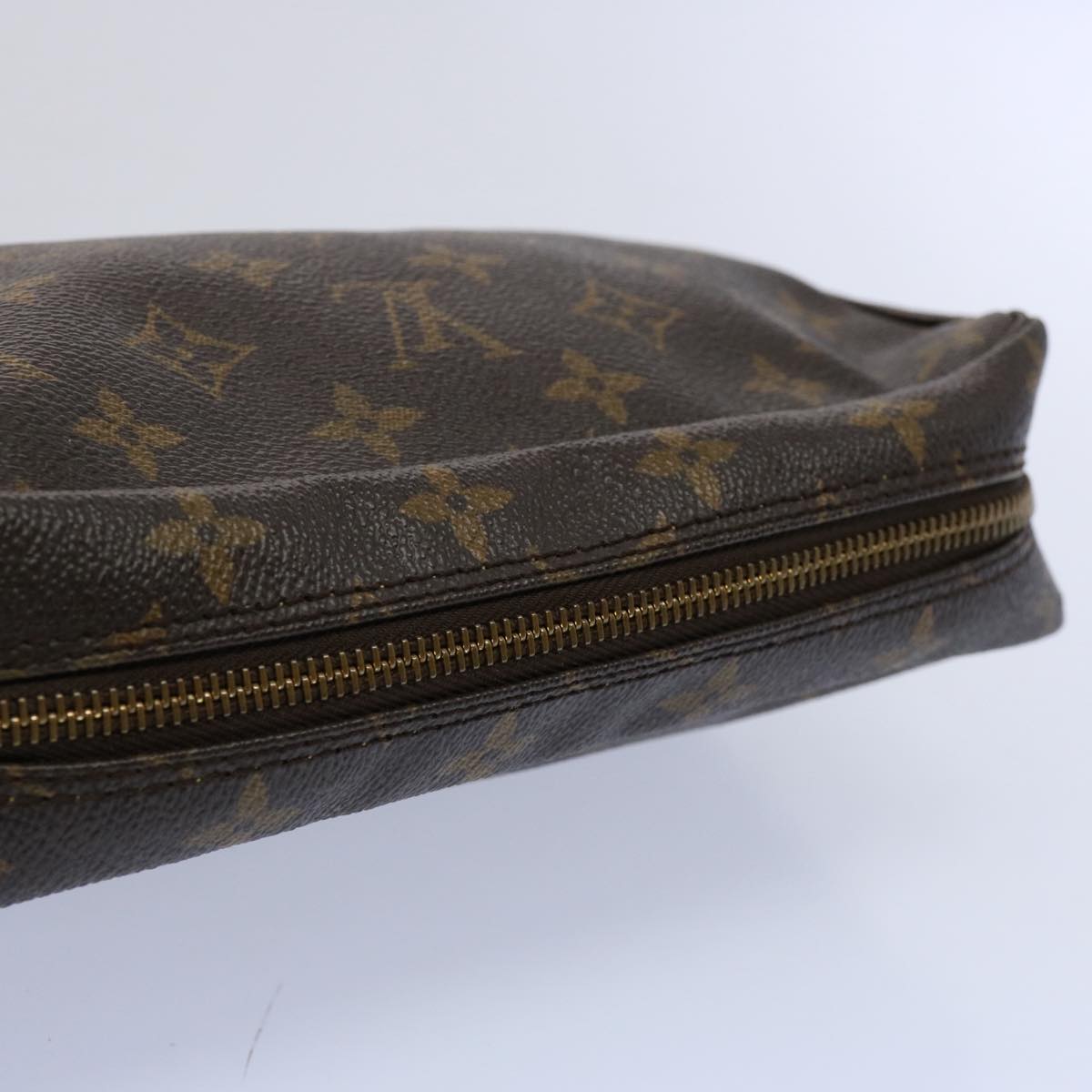 Louis Vuitton Trousse De Toilette  Canvas Clutch Bag ()