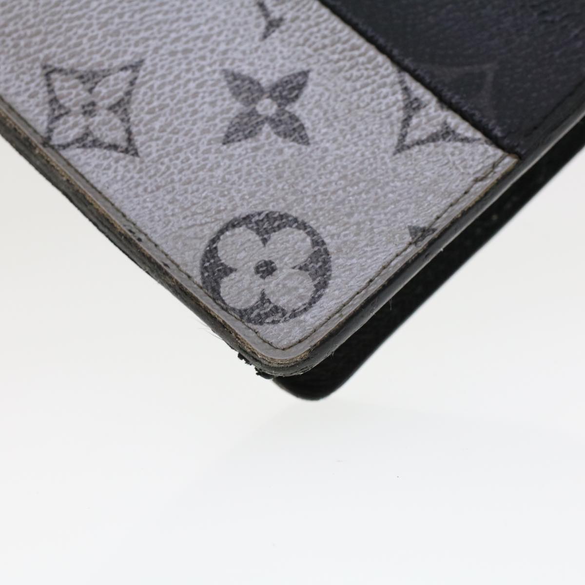 LOUIS VUITTON Eclipse Split Portefeuille Braza Long Wallet M63027 LV 44110