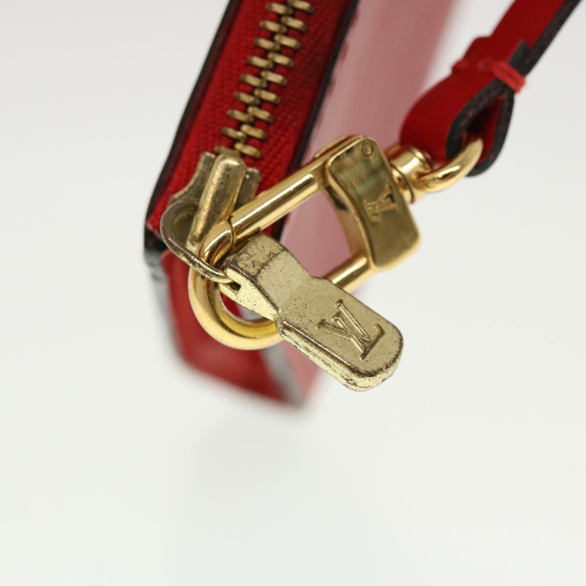 LOUIS VUITTON Epi Pochette Accessoires Pouch Red M52947 LV 44170