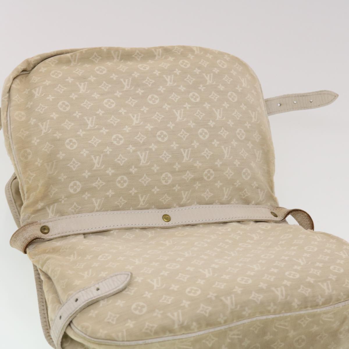 LOUIS VUITTON Monogram Mini Lin Saumur PM Shoulder Bag Ivory M95314 44195