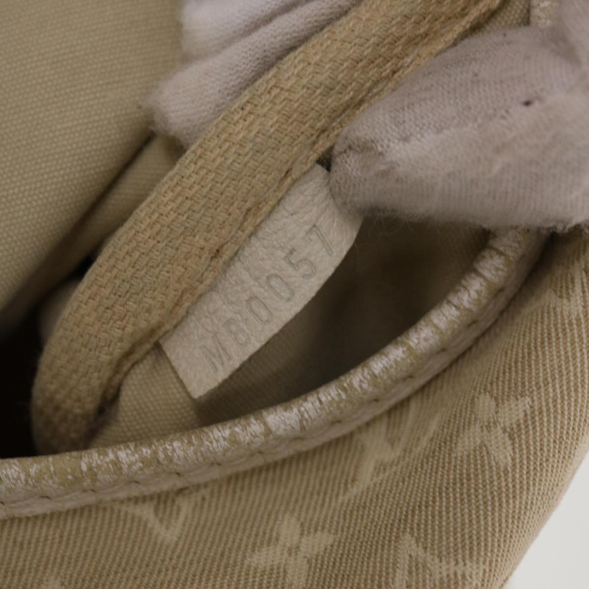 LOUIS VUITTON Monogram Mini Lin Saumur PM Shoulder Bag Ivory M95314 44195