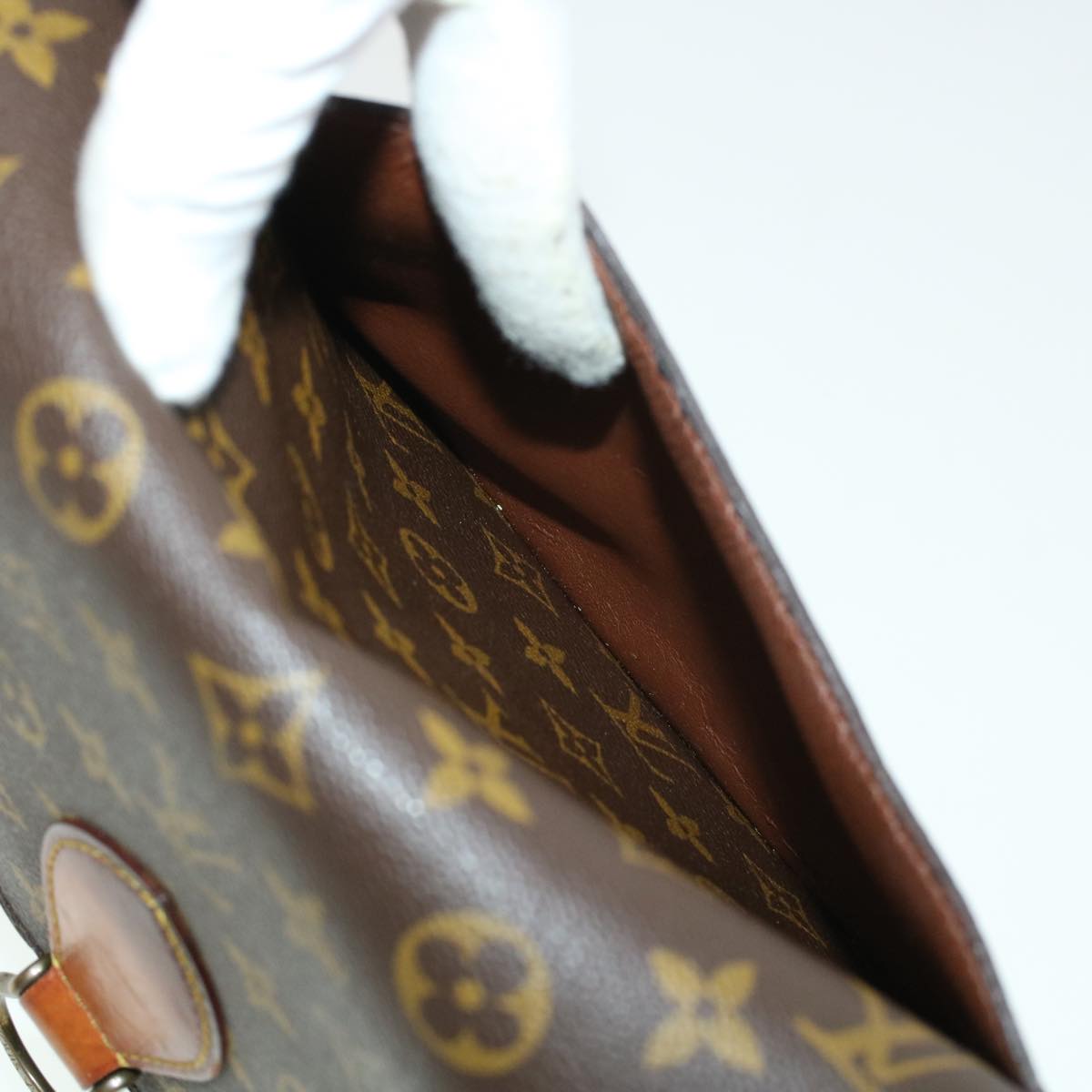 LOUIS VUITTON Monogram Saint Cloud GM Shoulder Bag M51242 LV 44222