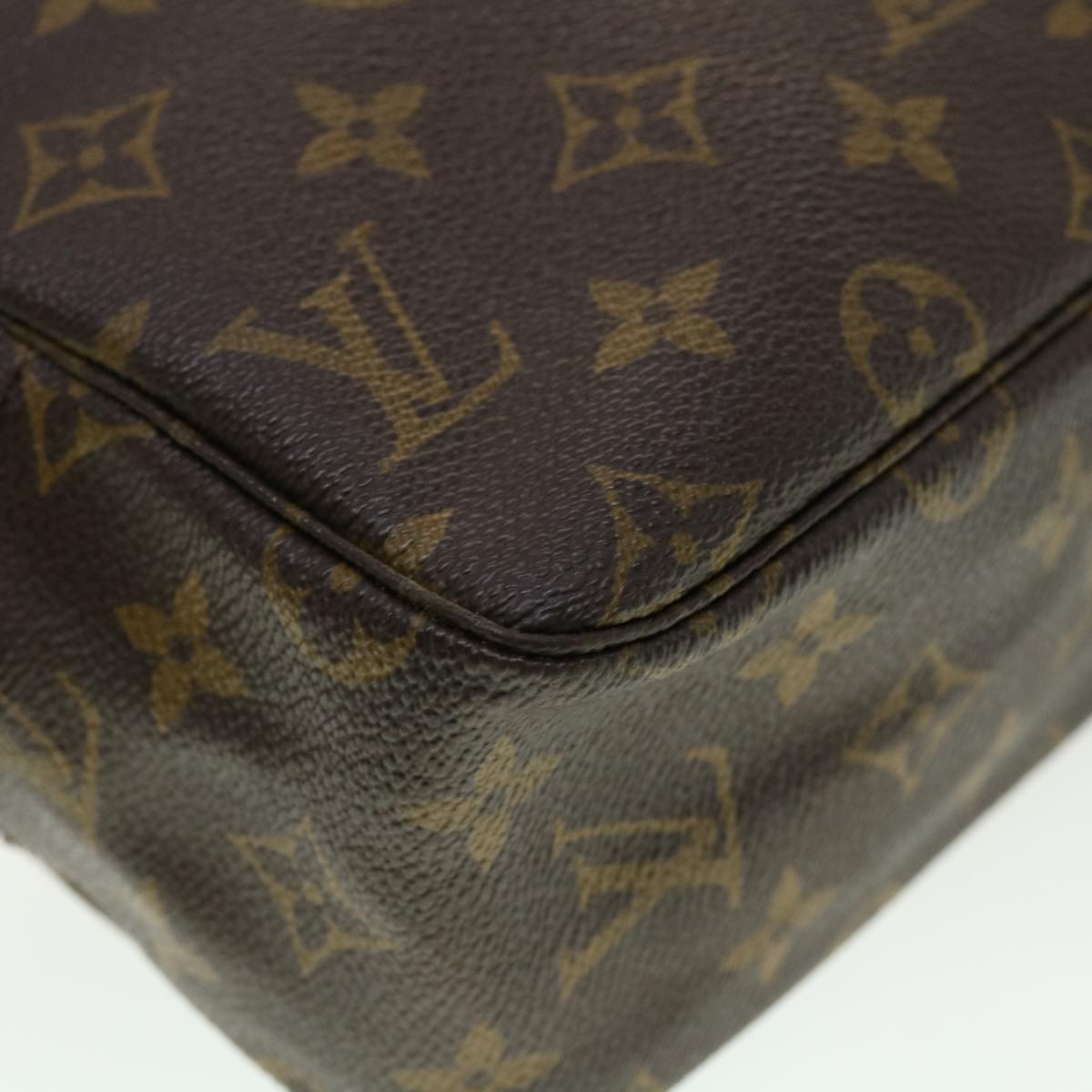 LOUIS VUITTON Monogram Trousse Toilette 28 Clutch Bag M47522 LV 44242