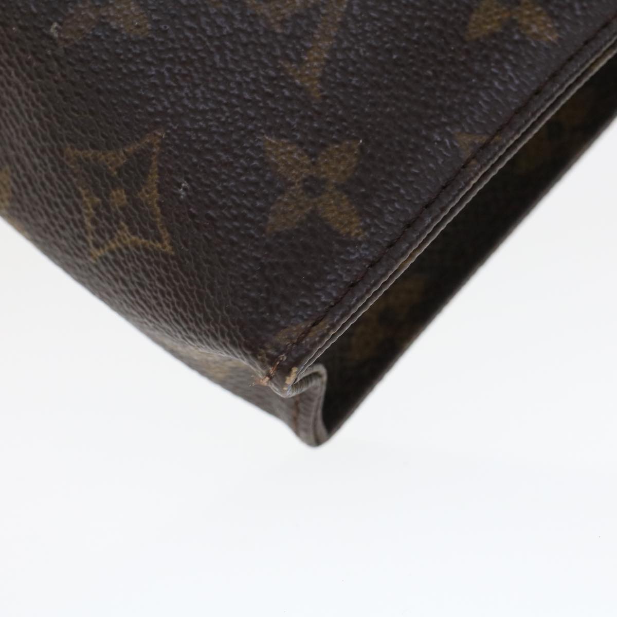 LOUIS VUITTON Monogram Poche Toilette 15 Pouch M47546 LV 44282