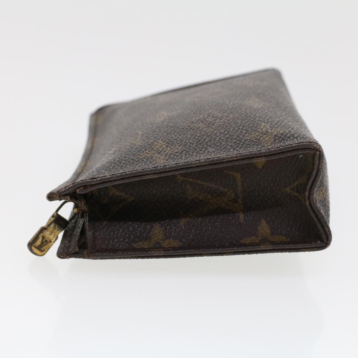 LOUIS VUITTON Monogram Poche Toilette 15 Pouch M47546 LV 44282