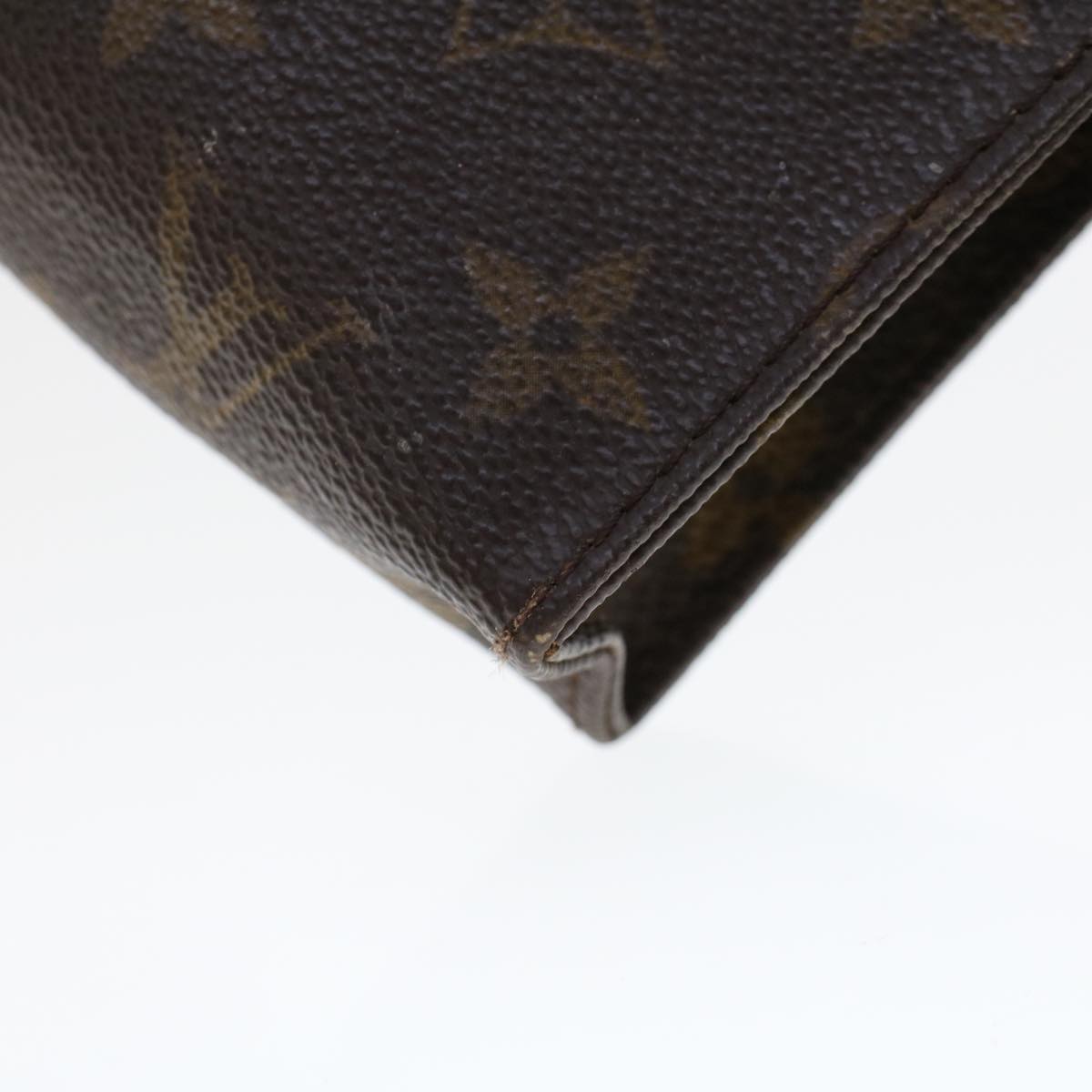 LOUIS VUITTON Monogram Poche Toilette 15 Pouch M47546 LV 44282