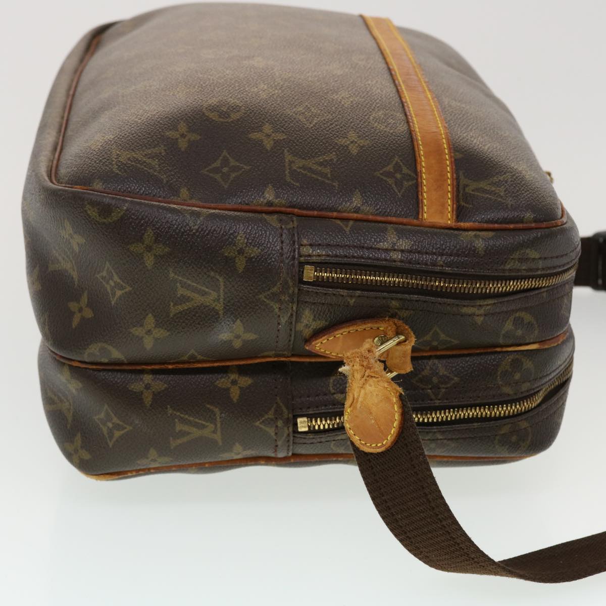 LOUIS VUITTON Monogram Reporter GM Shoulder Bag M45252 LV 44357