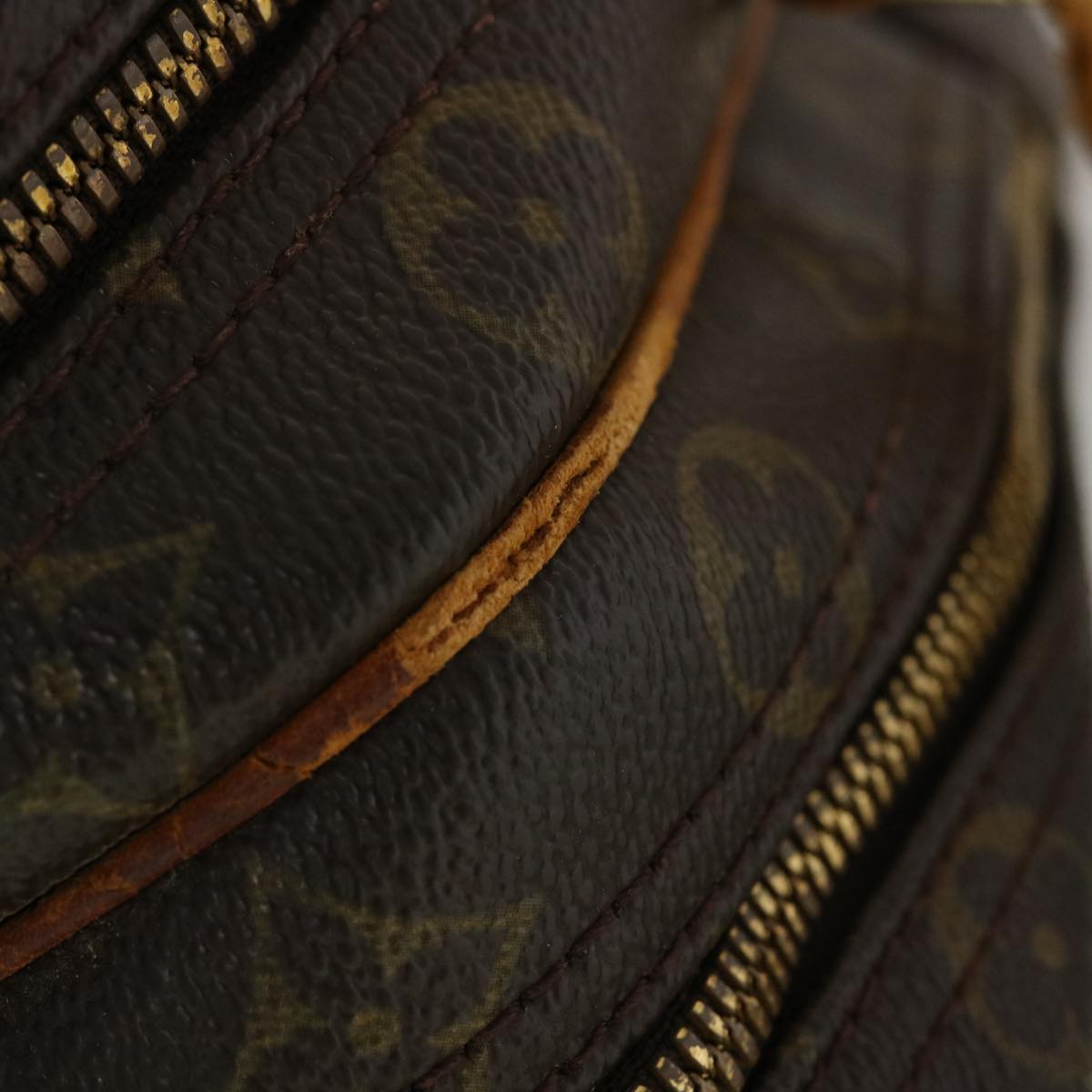 LOUIS VUITTON Monogram Reporter GM Shoulder Bag M45252 LV 44357