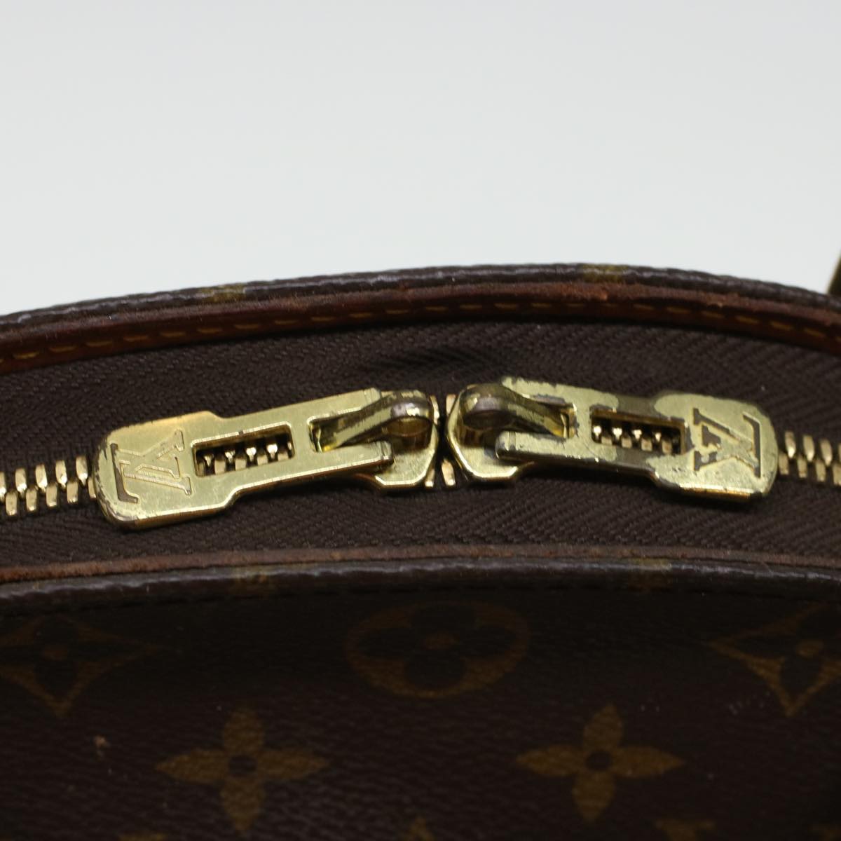 LOUIS VUITTON Monogram Ellipse MM Hand Bag M51126 LV 44359
