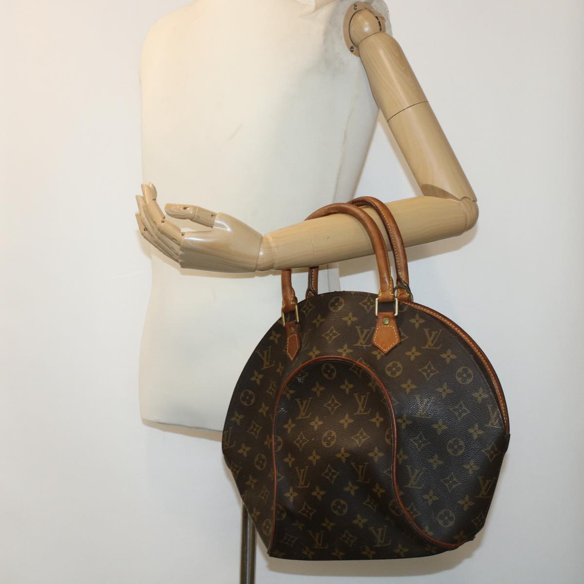 LOUIS VUITTON Monogram Ellipse MM Hand Bag M51126 LV 44359