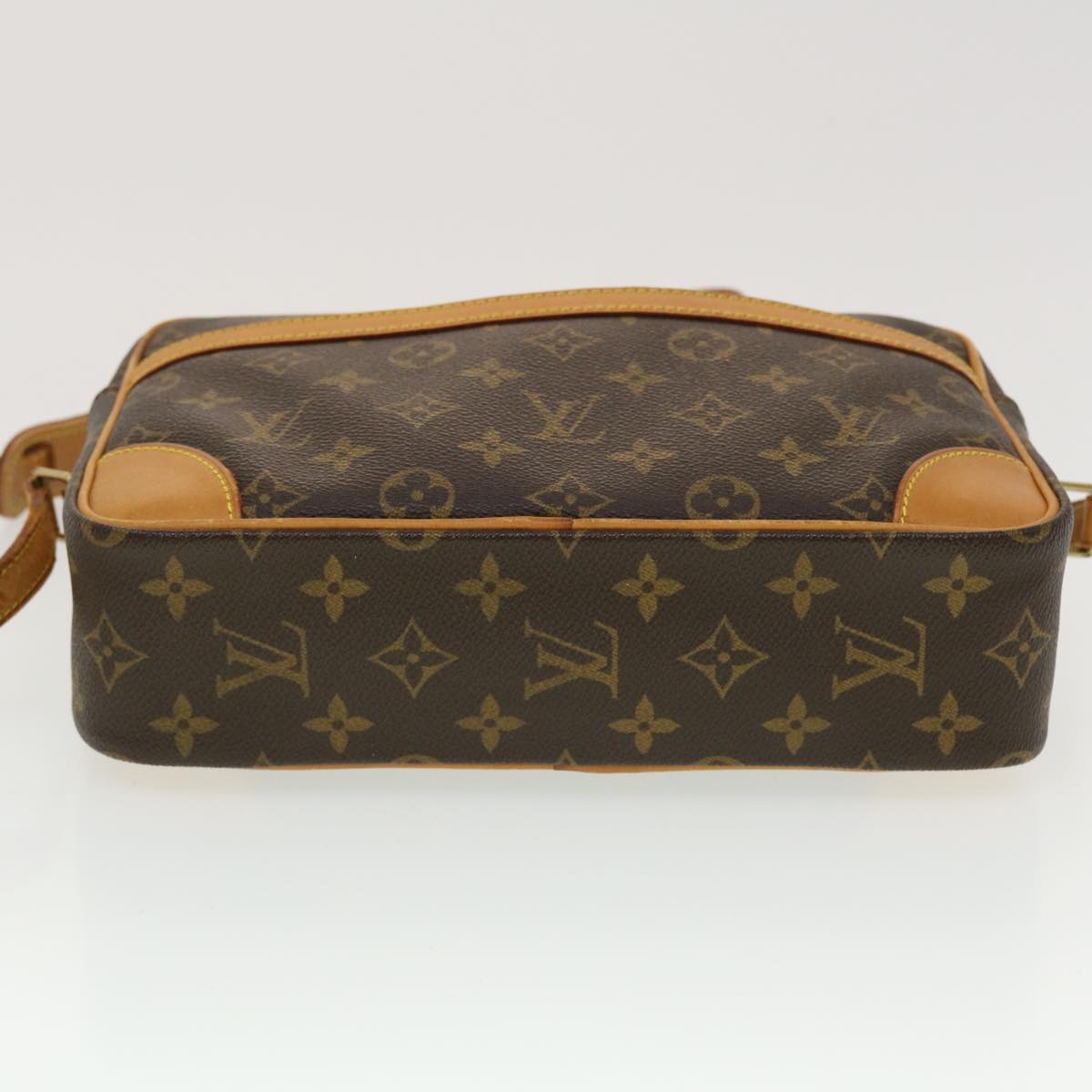 LOUIS VUITTON Monogram Trocadero 27 Shoulder Bag M51274 LV 44407