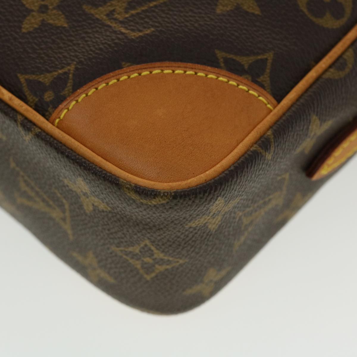 LOUIS VUITTON Monogram Trocadero 27 Shoulder Bag M51274 LV 44407