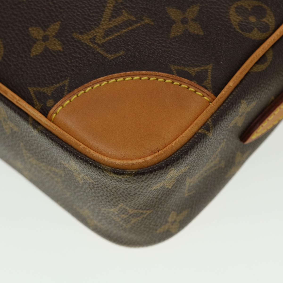 LOUIS VUITTON Monogram Trocadero 27 Shoulder Bag M51274 LV 44407