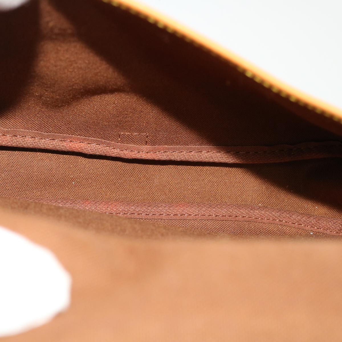 LOUIS VUITTON Monogram Saumur 30 Shoulder Bag M42256 LV 44417