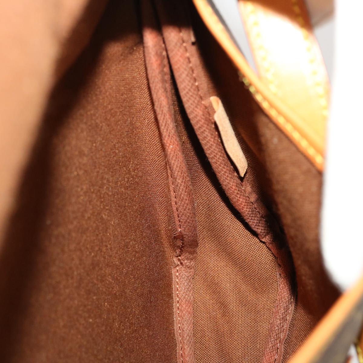 LOUIS VUITTON Monogram Saumur 30 Shoulder Bag M42256 LV 44417