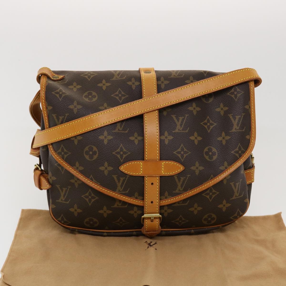 LOUIS VUITTON Monogram Saumur 30 Shoulder Bag M42256 LV 44417