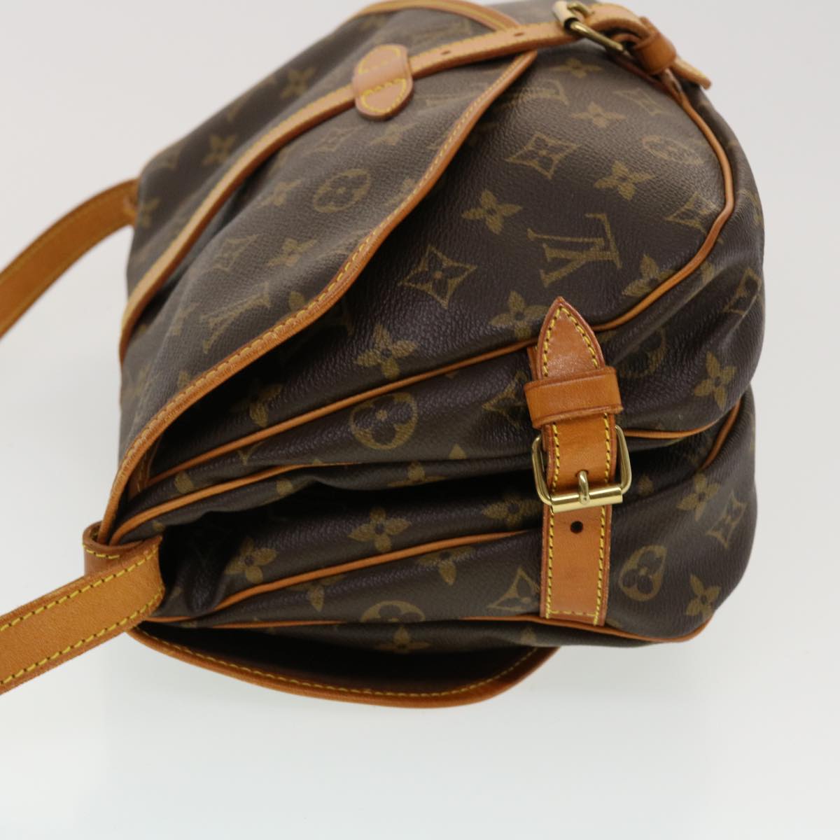 LOUIS VUITTON Monogram Saumur 30 Shoulder Bag M42256 LV 44417