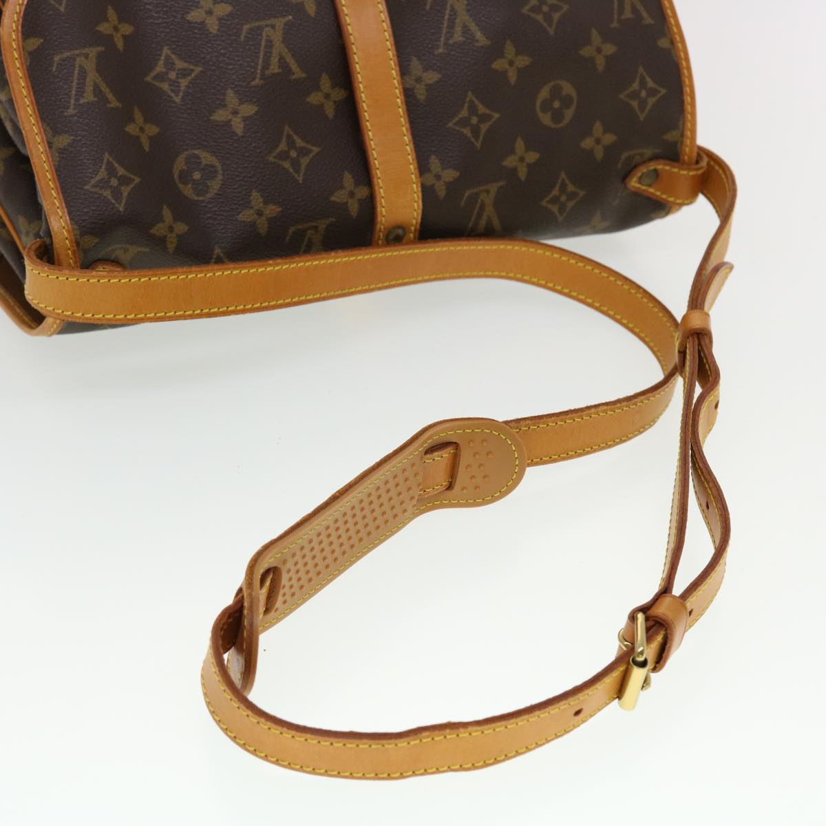 LOUIS VUITTON Monogram Saumur 30 Shoulder Bag M42256 LV 44417
