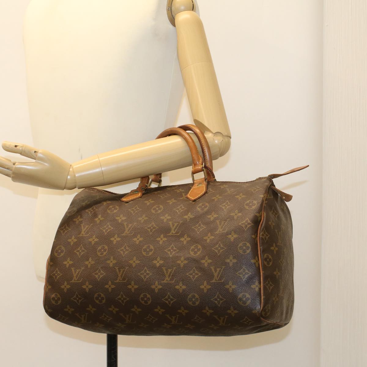 LOUIS VUITTON Monogram Speedy 35 Hand Bag M41524 LV 44435