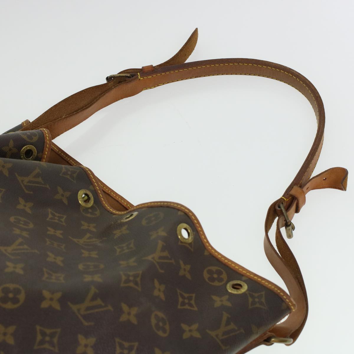 LOUIS VUITTON Monogram Noe Shoulder Bag M42224 LV 44443