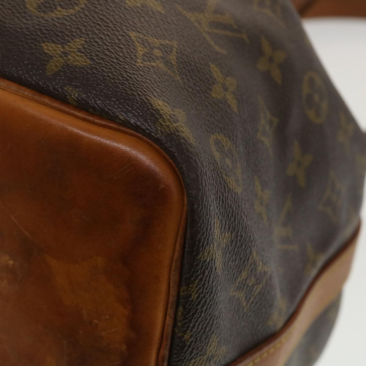 LOUIS VUITTON Monogram Petit Noe Shoulder Bag M42226 LV 44445