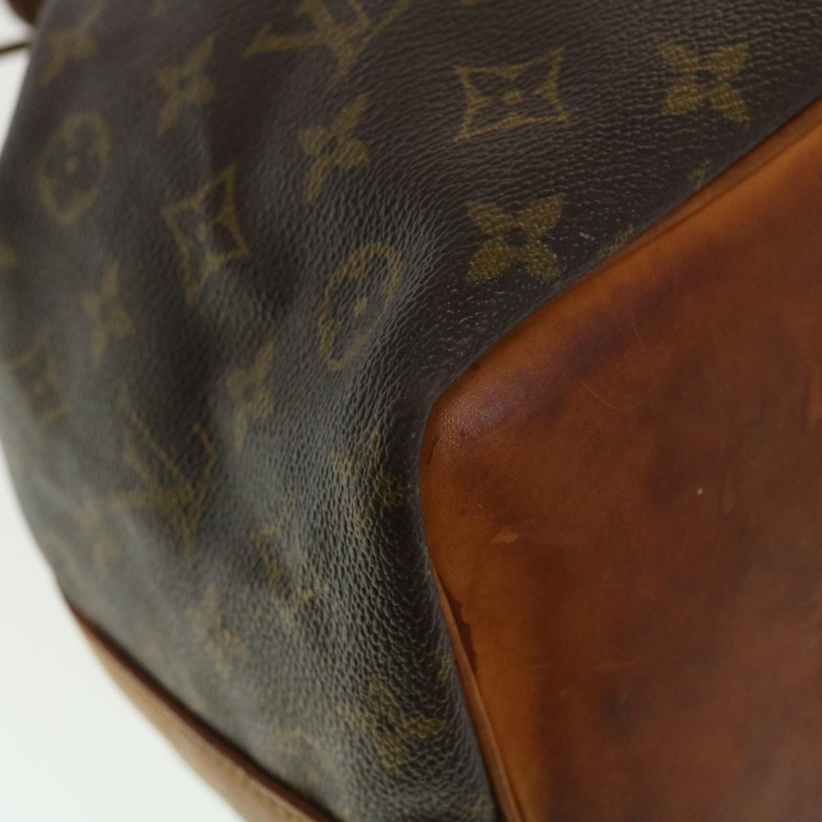 LOUIS VUITTON Monogram Petit Noe Shoulder Bag M42226 LV 44445