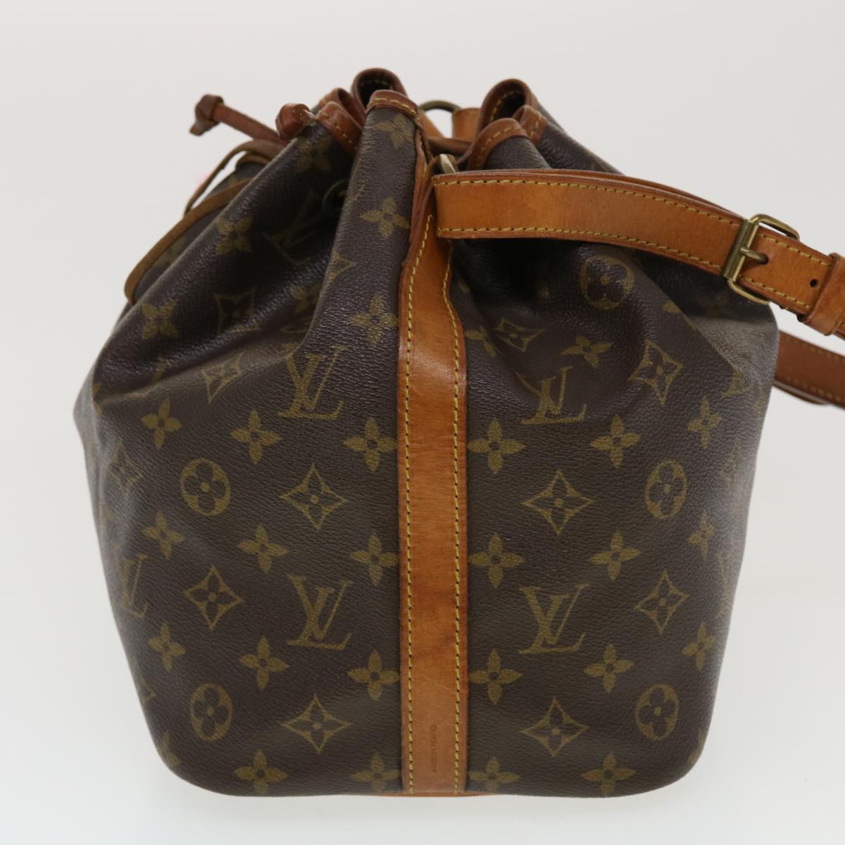 LOUIS VUITTON Monogram Petit Noe Shoulder Bag M42226 LV 44445